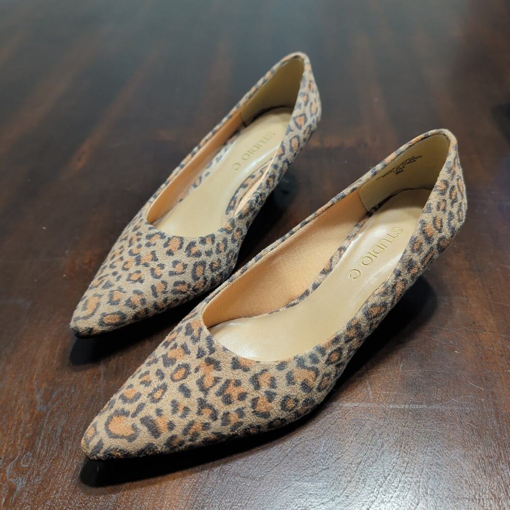 Studio C Leopard Print Kitten Heels Womens Size 8 M Pointed Toe Animal Print